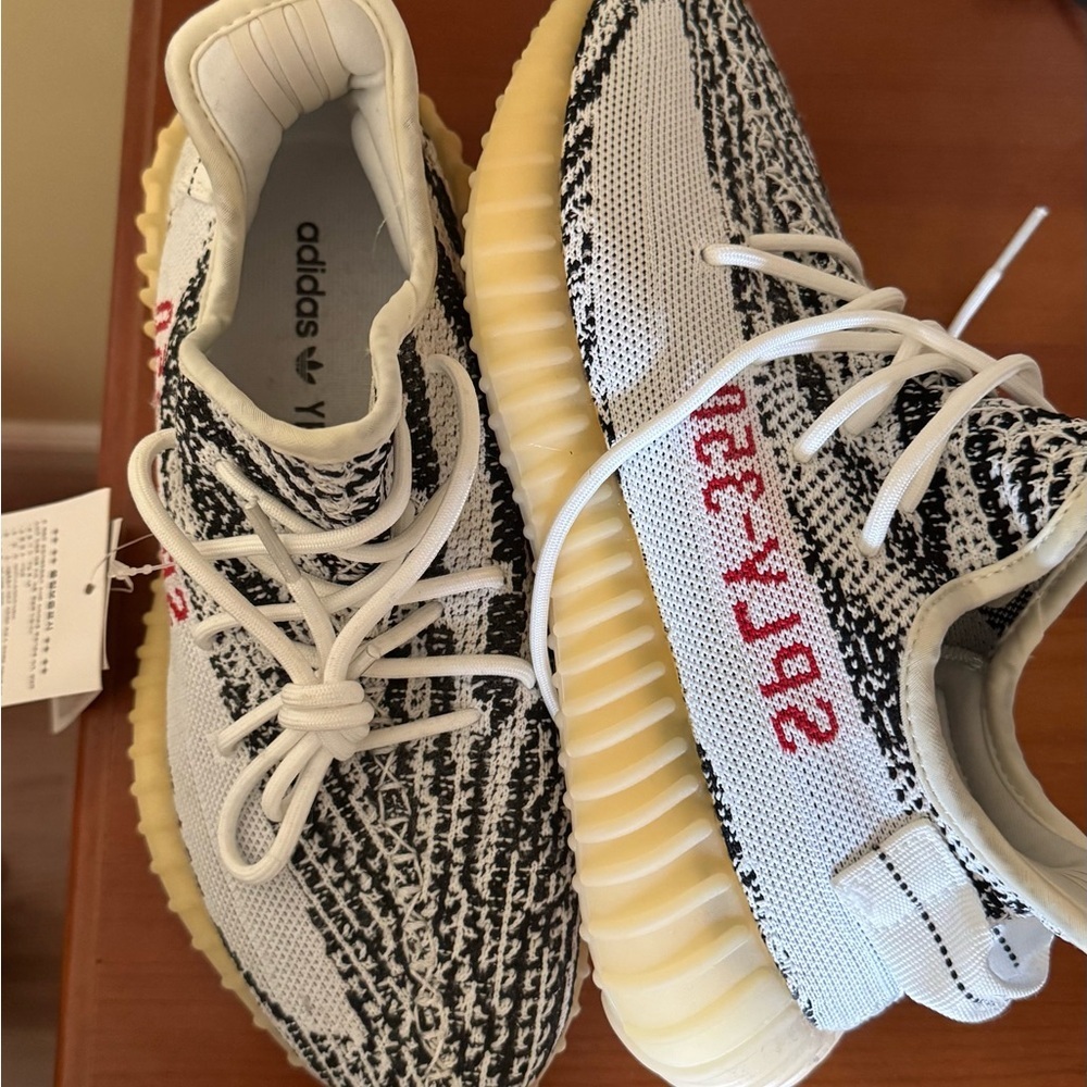 Adidas Yeezy Boost 350 V2 Zebra - Picture 6 of 9